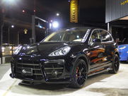 ポルシェ カイエン Sハイブリッド　パノラマサンルーフ　D車　左H 中古車