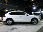 ポルシェ カイエン カイエンS ハイブリッド　エアサス　パノラマルーフ 中古車