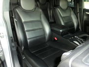 ポルシェ カイエン カイエンターボ　ディーラー車　左ハンドル 中古車