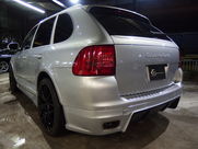 ポルシェ カイエン カイエンターボ　ディーラー車　左ハンドル 中古車