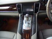 ポルシェ&nbsp;パナメーラ&nbsp;パナメーラ4S　ディーラー車　右H　ワンオーナー&nbsp;中古車