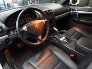 ポルシェ カイエン V6 EUR-GT 左H　 中古車