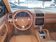 ポルシェ&nbsp;カイエン&nbsp;GTS 左H&nbsp;中古車