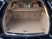 ポルシェ&nbsp;カイエン&nbsp;V6 新車並行　左H&nbsp;中古車