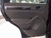 ポルシェ&nbsp;カイエン&nbsp;ターボ　EUR-GT　ディーラー車　左ハンドル　エアサス&nbsp;中古車