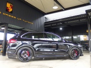 ポルシェ&nbsp;カイエン&nbsp;ターボ　EUR-GT　ディーラー車　左ハンドル　エアサス&nbsp;中古車