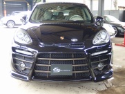 ポルシェ&nbsp;カイエン&nbsp;ターボ　EUR-GT　ディーラー車　左ハンドル　エアサス&nbsp;中古車