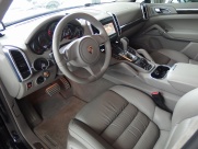 ポルシェ&nbsp;カイエン&nbsp;ターボ　EUR-GT　ディーラー車　左ハンドル　エアサス&nbsp;中古車