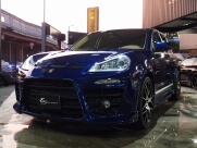 ポルシェ カイエン S EUR-GT　ディーラー車　左ハンドル 中古車