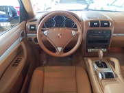 ポルシェ カイエン S EUR-GT　ディーラー車　左ハンドル 中古車