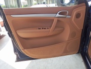 ポルシェ カイエン S EUR-GT　ディーラー車　左ハンドル 中古車