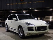 ポルシェ&nbsp;カイエン&nbsp;GTS　エアサス　新車並行&nbsp;中古車