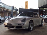 ポルシェ 911(Type997) カレラ ディーラー車 右ハンドル 中古車