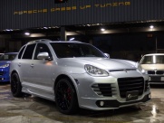 ポルシェ&nbsp;カイエン&nbsp;ターボ　ディーラー車　エアサス　左H&nbsp;中古車