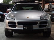 ポルシェ カイエン S 左ハンドル ディーラー車 中古車