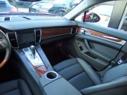 ポルシェ パナメーラ S　ディーラー車　左ハンドル　エアサス 中古車