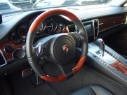 ポルシェ パナメーラ S　ディーラー車　左ハンドル　エアサス 中古車