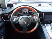 ポルシェ パナメーラ S　ディーラー車　左ハンドル　エアサス 中古車