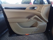 ポルシェ&nbsp;カイエン&nbsp;V6　EUR-GTフルエアロ　ディーラー車　右ハンドル&nbsp;中古車