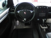 ポルシェ カイエン V6 左ハンドル サンルーフ シートヒーター 中古車