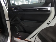 ポルシェ カイエン S ディーラー車　左ハンドル　 中古車