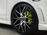 ポルシェ カイエン S ディーラー車　左ハンドル　 中古車