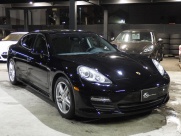 ポルシェ&nbsp;パナメーラ&nbsp;S　左ハンドル　スマートキー　スポーツエグゾースト&nbsp;中古車