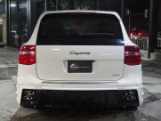 ポルシェ カイエン V6　左ハンドル　サンルーフ　シートヒーター 中古車