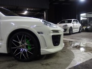 ポルシェ カイエン V6　左ハンドル　サンルーフ　シートヒーター 中古車