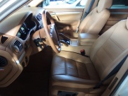 ポルシェ カイエン V6　左ハンドル　サンルーフ　シートヒーター 中古車