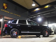 ポルシェ&nbsp;カイエン&nbsp;V6　左ハンドル　パノラマルーフ　EUR-GTフルエアロ&nbsp;中古車