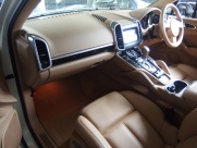 ポルシェ カイエン ベースグレード　EUR-GTコンプリート 中古車