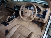 ポルシェ カイエン ベースグレード　EUR-GTコンプリート 中古車