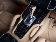 ポルシェ カイエン ベースグレード　EUR-GTコンプリート 中古車