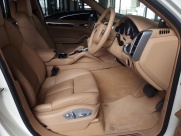 ポルシェ カイエン ベースグレード　EUR-GTコンプリート 中古車