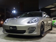 ポルシェ パナメーラ 4S　D車　左H　スポーツクロノPKG　スポーツエグゾースト 