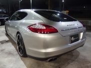 ポルシェ パナメーラ 4S　D車　左H　スポーツクロノPKG　スポーツエグゾースト 