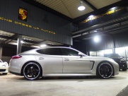 ポルシェ パナメーラ 4S　D車　左H　スポーツクロノPKG　スポーツエグゾースト 