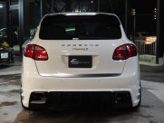 ポルシェ カイエン S　EUR-GTフルエアロ　ディーラー車　左ハンドル　 中古車