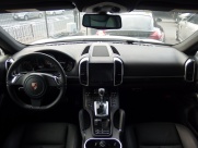 ポルシェ カイエン S　EUR-GTフルエアロ　ディーラー車　左ハンドル　 中古車