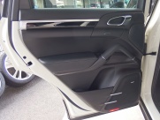 ポルシェ カイエン S　EUR-GTフルエアロ　ディーラー車　左ハンドル　 中古車