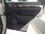 ポルシェ カイエン S　EUR-GTフルエアロ　ディーラー車　左ハンドル　 中古車