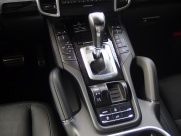 ポルシェ カイエン S　EUR-GTフルエアロ　ディーラー車　左ハンドル　 中古車