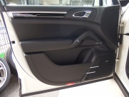 ポルシェ カイエン S　EUR-GTフルエアロ　ディーラー車　左ハンドル　 中古車