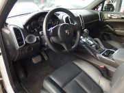 ポルシェ カイエン S　EUR-GTフルエアロ　ディーラー車　左ハンドル　 中古車