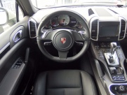 ポルシェ カイエン S　EUR-GTフルエアロ　ディーラー車　左ハンドル　 中古車