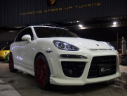 ポルシェ カイエン V6　左ハンドル　 EUR-GT 中古車