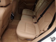 ポルシェ カイエン V6　左ハンドル　 EUR-GT 中古車