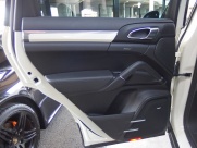 ポルシェ カイエン V6 ディーラー車 EUR-GT 右ハンドル 中古車