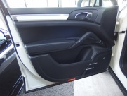 ポルシェ カイエン V6 ディーラー車 EUR-GT 右ハンドル 中古車